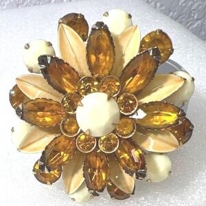 Vintage Rhinestone Enamel Domed Brooch Pin Floral Golden Cream Leaves 3D MCM Mod